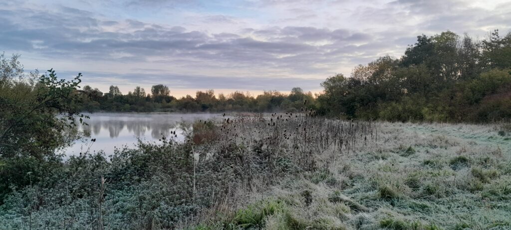 Branton Lakes Nature reserve on a frosty morning